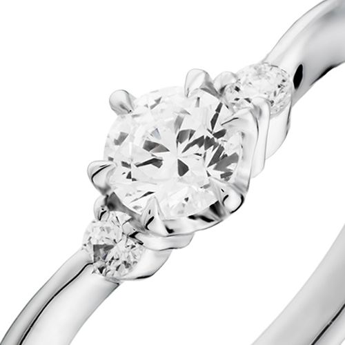 婚約指輪:シャープなV字ラインに2つのダイヤを添えたデザイン