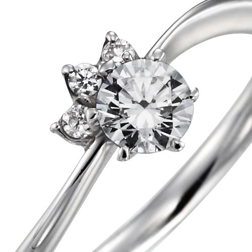 婚約指輪:柔らかな印象を与えるS字ラインにダイヤを添えて