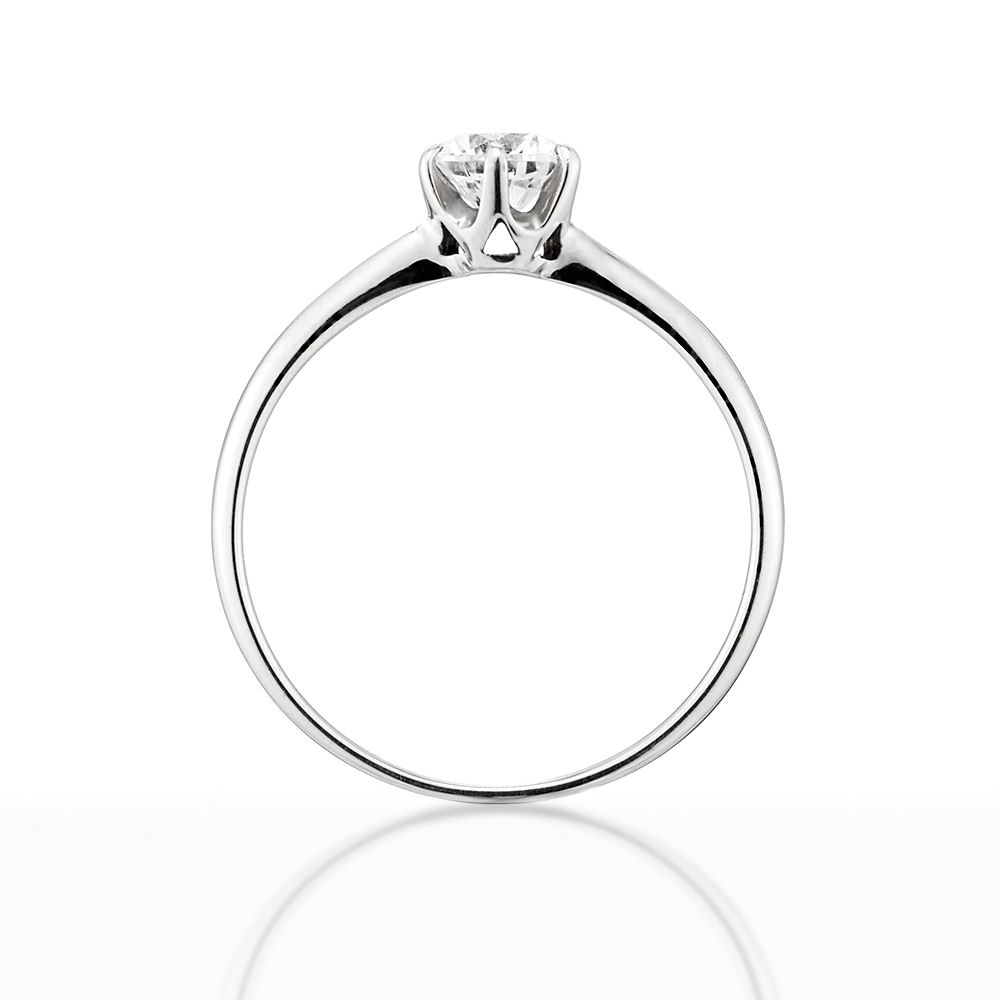 ティファニー セッティング 0.23ct 婚約指輪